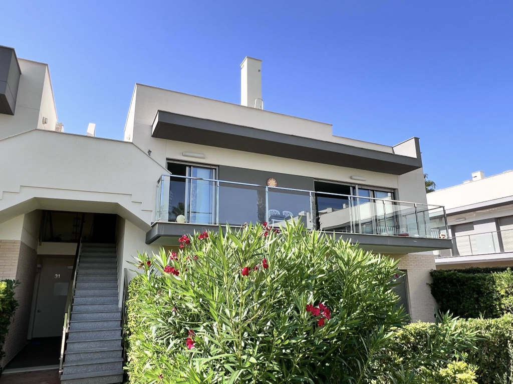 Sold - Stunning 2Bed 2Bath Penthouse -  - Alicante