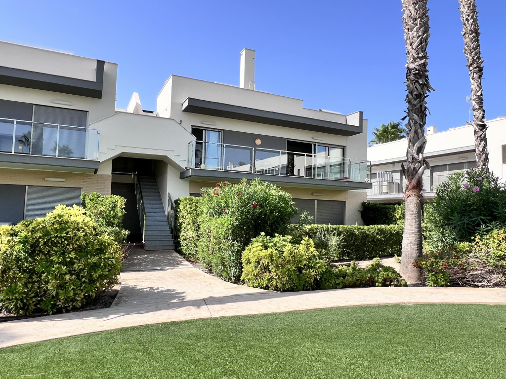 Sold - Stunning 2Bed 2Bath Penthouse -  - Alicante