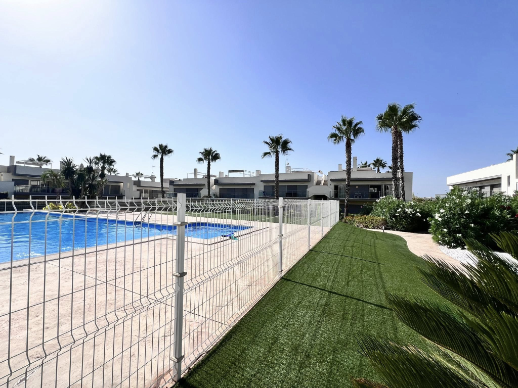 Sold - Stunning 2Bed 2Bath Penthouse -  - Alicante