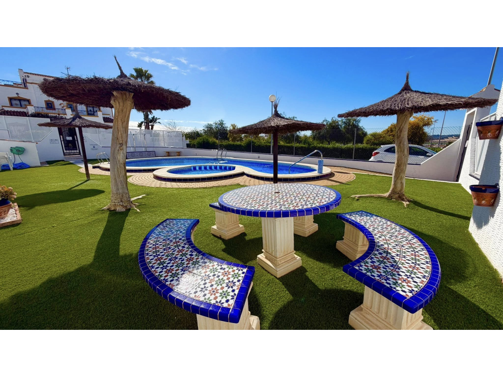 Sold - STUNNING 3 BED 2 BATH QUAD -  - Alicante