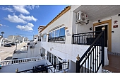 TOP FLOOR 2 BED 1 BATH APARTMENT