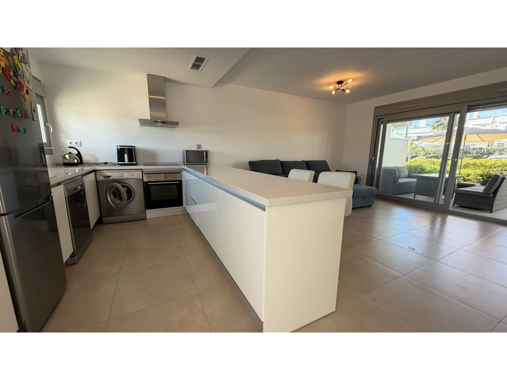 For sale - BEAUITFUL 2 BED 2 BATH GROUND FLOOR APARTMENT -  - Alicante