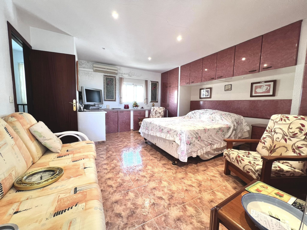 For sale - TOWNHOUSE 3 BED 2 BATH -  - Alicante
