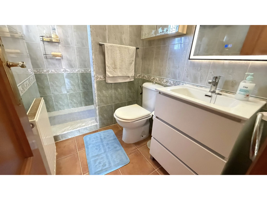 For sale - BEAUITFUL DETACHED 3 BED 2 BATH VILLA -  - Alicante