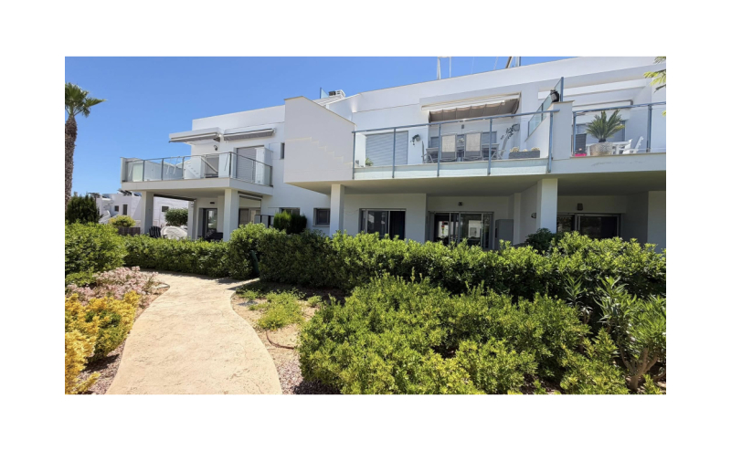 CHARMING 2BED 2BATH GROUND FLOOR APARTMENT