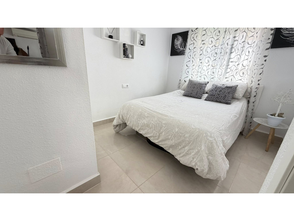 Sold - STUNNING 3 BED 2 BATH QUAD VILLA  ENTRE NARANJOS VISTABELLA -  - Alicante