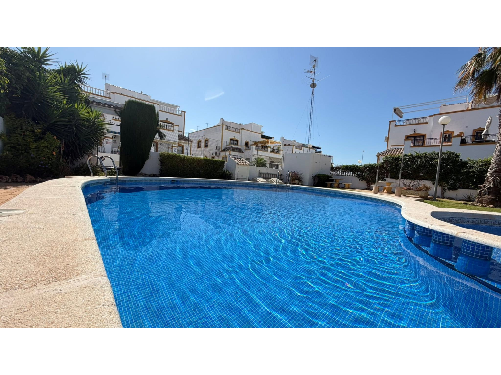 Sold - QUAD VILLA 3 BED 2 BATH -  - 