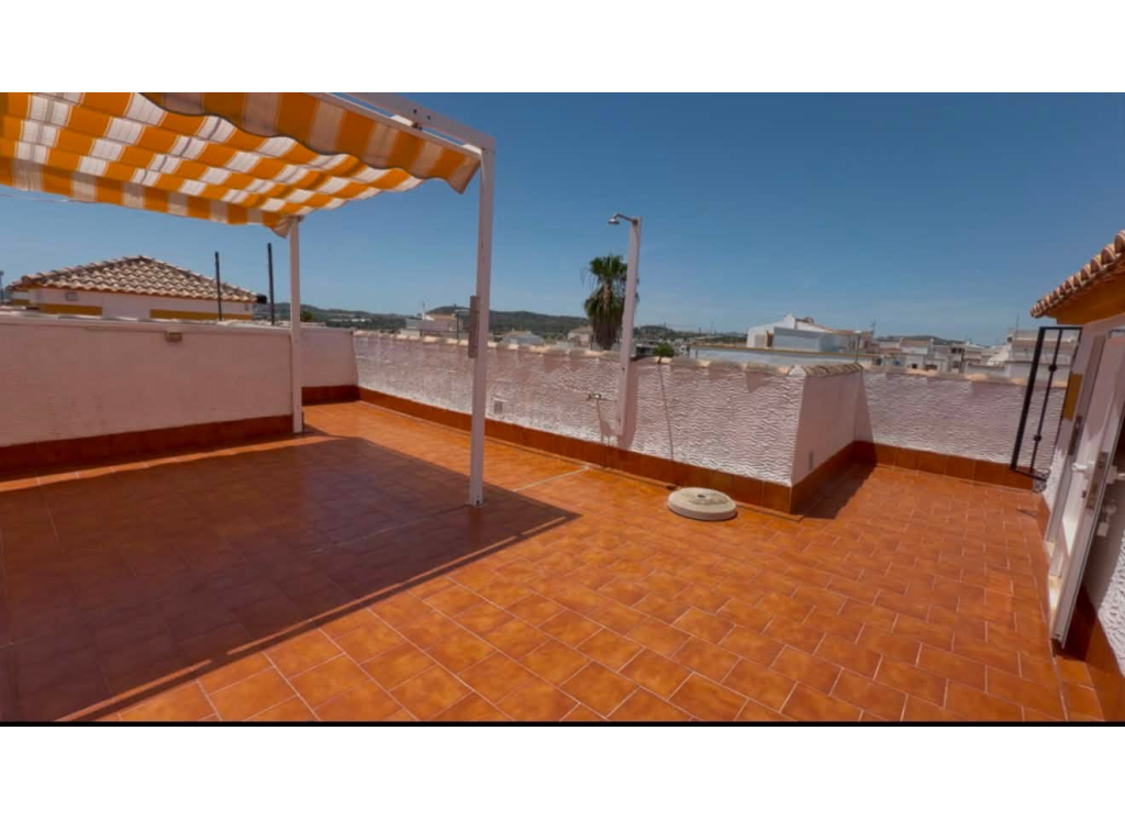 For sale -  ENTRE NARANJOS VISTABELLA BEAUTIFUL TOP FLOOR 2 BED 1 BATH APARTMENT - Vistabella Golf - Alicante