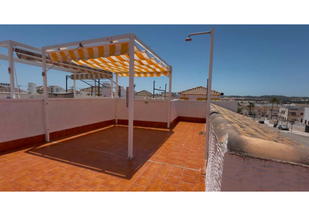 For sale -  ENTRE NARANJOS VISTABELLA BEAUTIFUL TOP FLOOR 2 BED 1 BATH APARTMENT - Vistabella Golf - Alicante