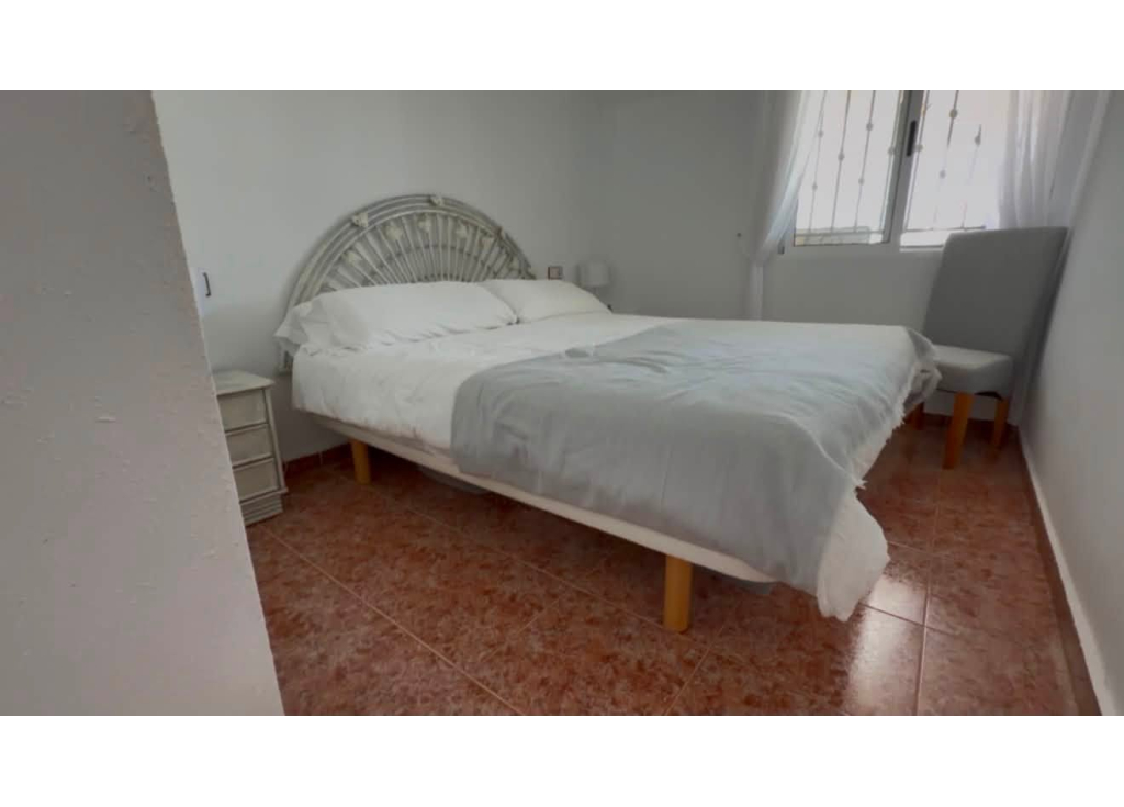 For sale -  ENTRE NARANJOS VISTABELLA BEAUTIFUL TOP FLOOR 2 BED 1 BATH APARTMENT - Vistabella Golf - Alicante