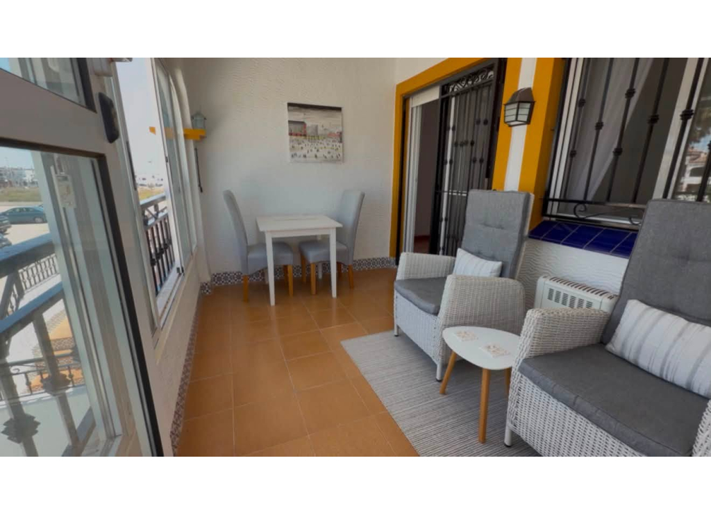 For sale -  ENTRE NARANJOS VISTABELLA BEAUTIFUL TOP FLOOR 2 BED 1 BATH APARTMENT - Vistabella Golf - Alicante
