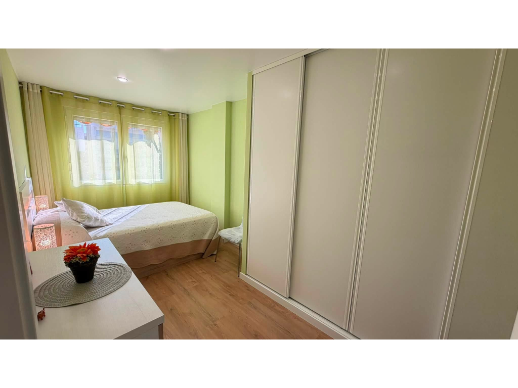 For sale - 2 BED 1 BATH CITY APARTMENT IN TORREVIEJA -  - Alicante