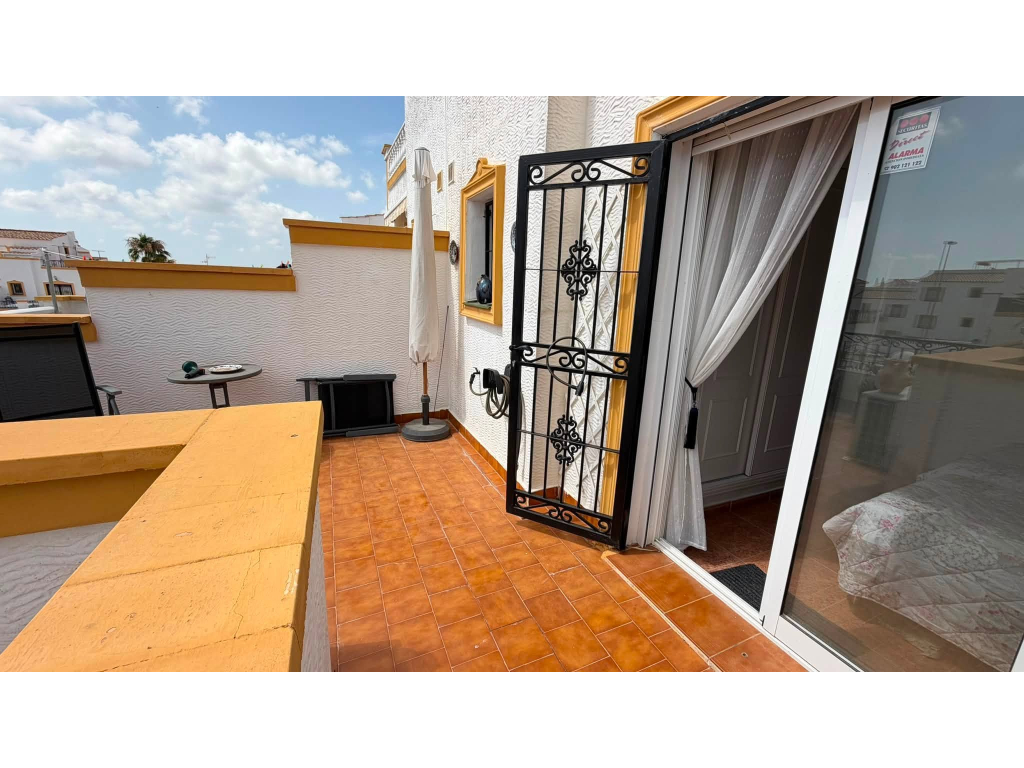 For sale - 3 BED 2 BATH QUAD VILLA ENTRE NARANJOS VISTABELLA -  - Alicante