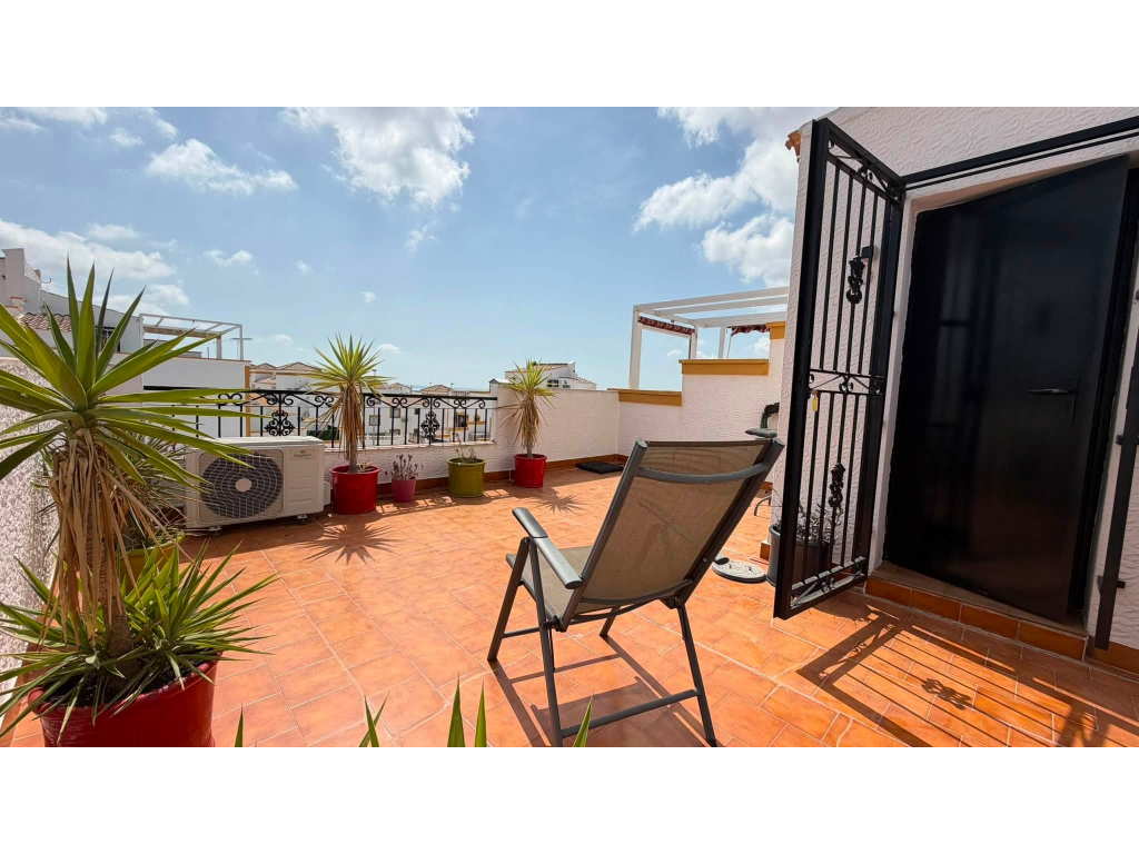 For sale - 3 BED 2 BATH QUAD VILLA ENTRE NARANJOS VISTABELLA -  - Alicante