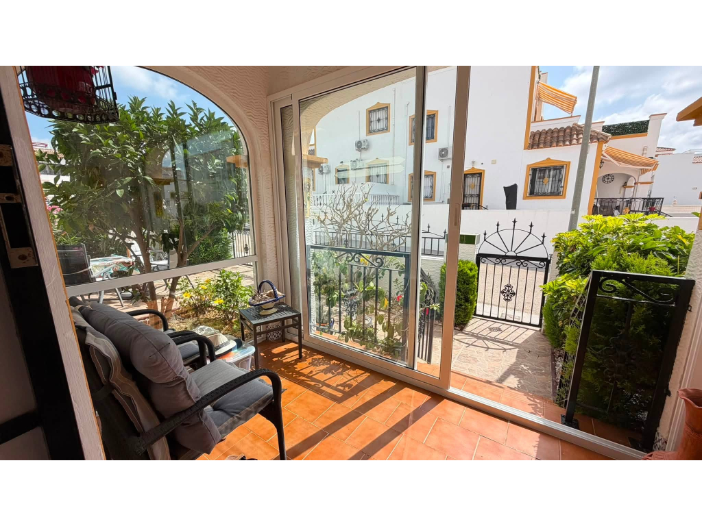 For sale - 3 BED 2 BATH QUAD VILLA ENTRE NARANJOS VISTABELLA -  - Alicante