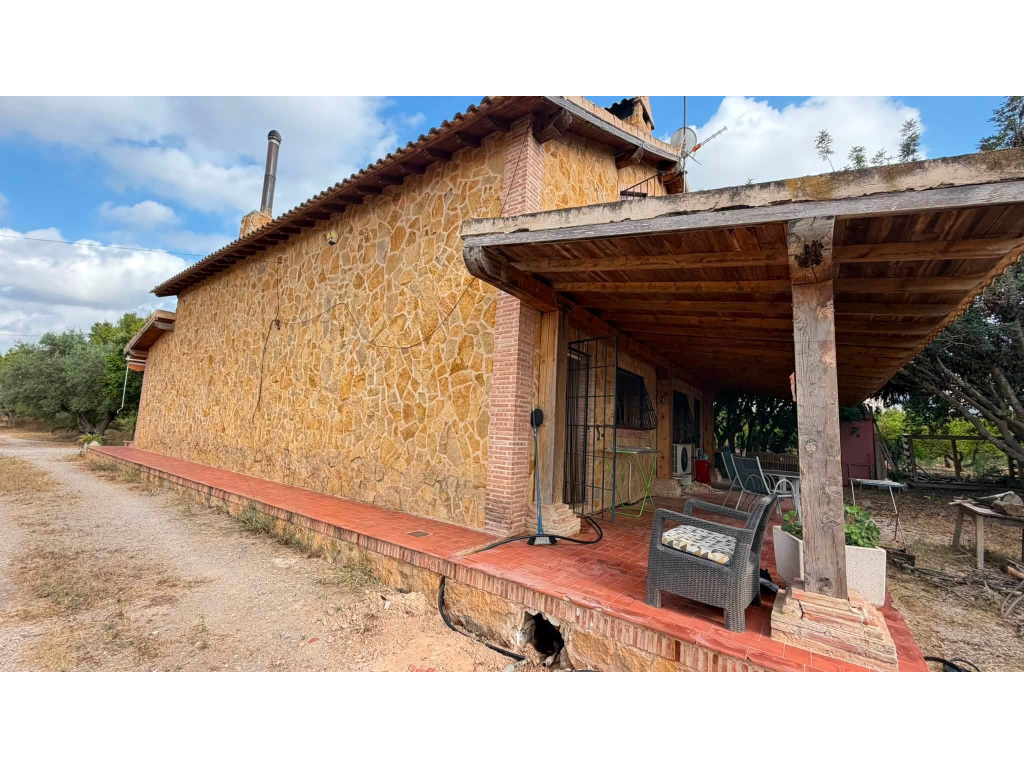 For sale - RUSTIC 2BED 2BATH FINCA LOS QUINCOS -  - 