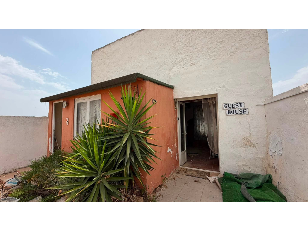 For sale - RENOVATION FINCA ORIHUELA -  - Alicante