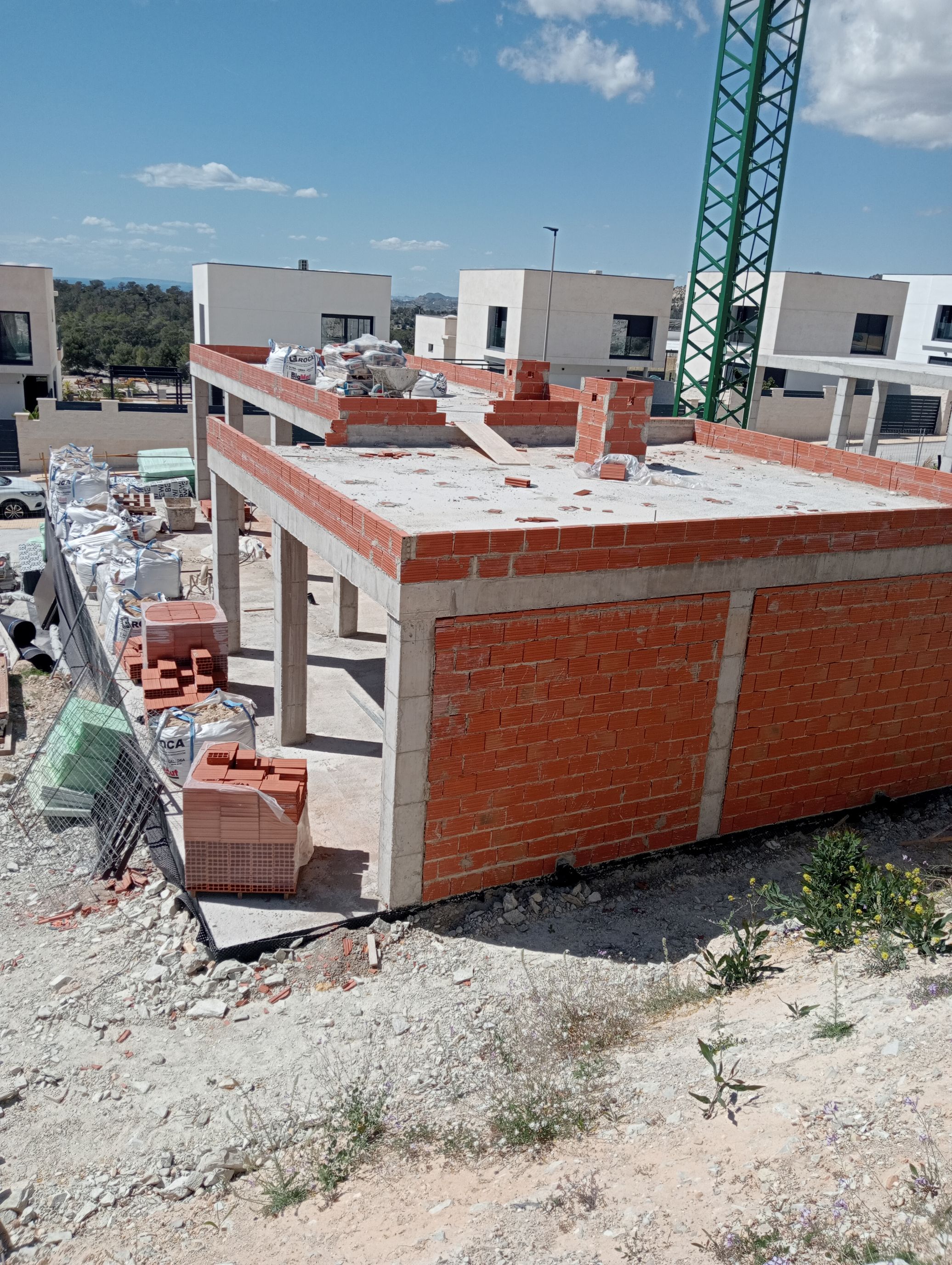 For sale - 3 Bedroom 2 Bathroom  in Finestrat - Finestrat - Alicante