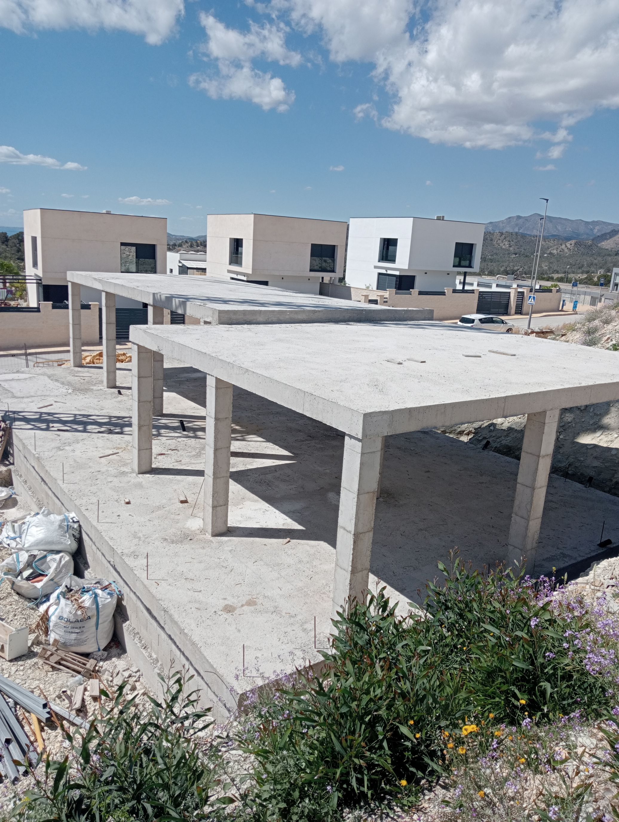 For sale - 3 Bedroom 2 Bathroom  in Finestrat - Finestrat - Alicante