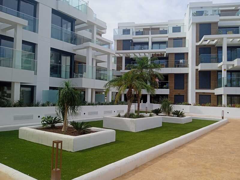 For sale - 3 Bedroom 2 Bathroom apartment in Denia - Denia  - Alicante