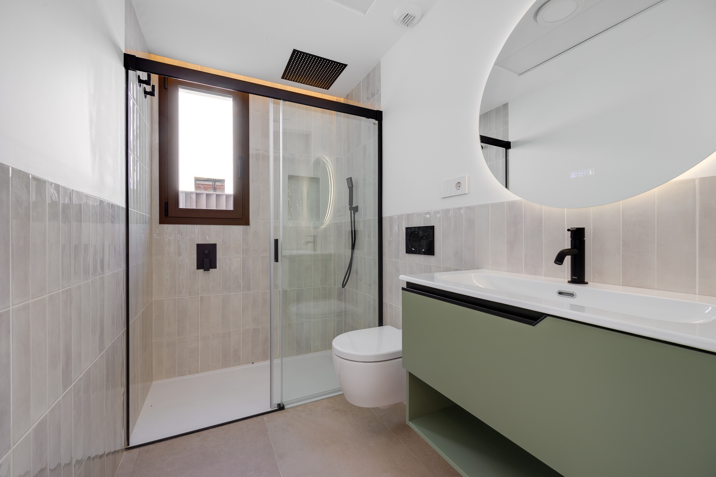 For sale - 3 Bedroom 3 Bathroom terraced in Mutxamel - Mutxamel  - Alicante