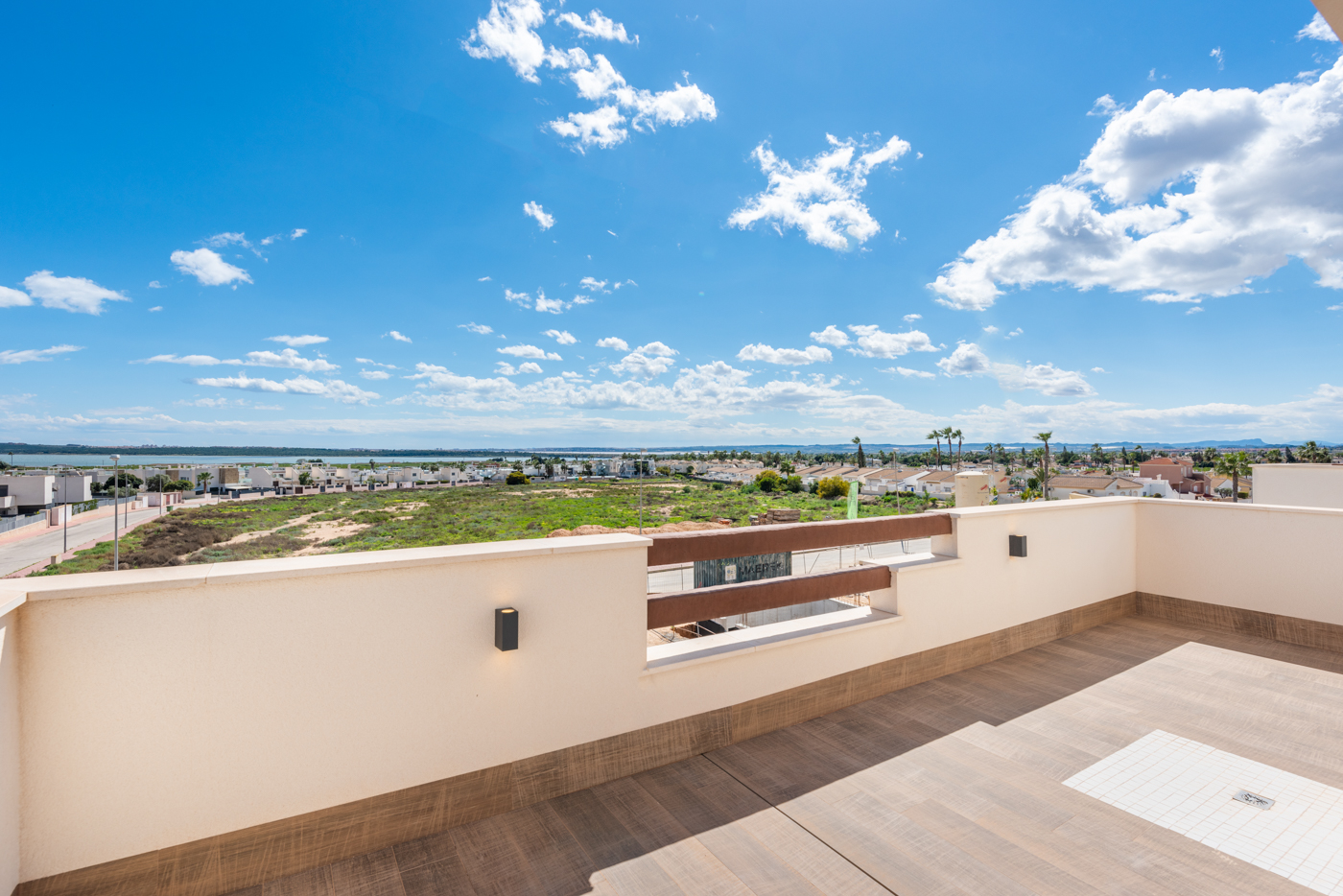 For sale - 3 Bedroom 3 Bathroom detached in Ciudad Quesada - Ciudad Quesada  - Alicante