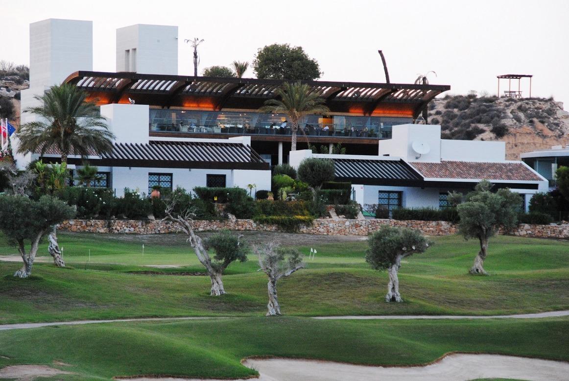 For sale - 4 Bedroom 2 Bathroom detached in Peraleja Golf - Peraleja Golf  - Murcia