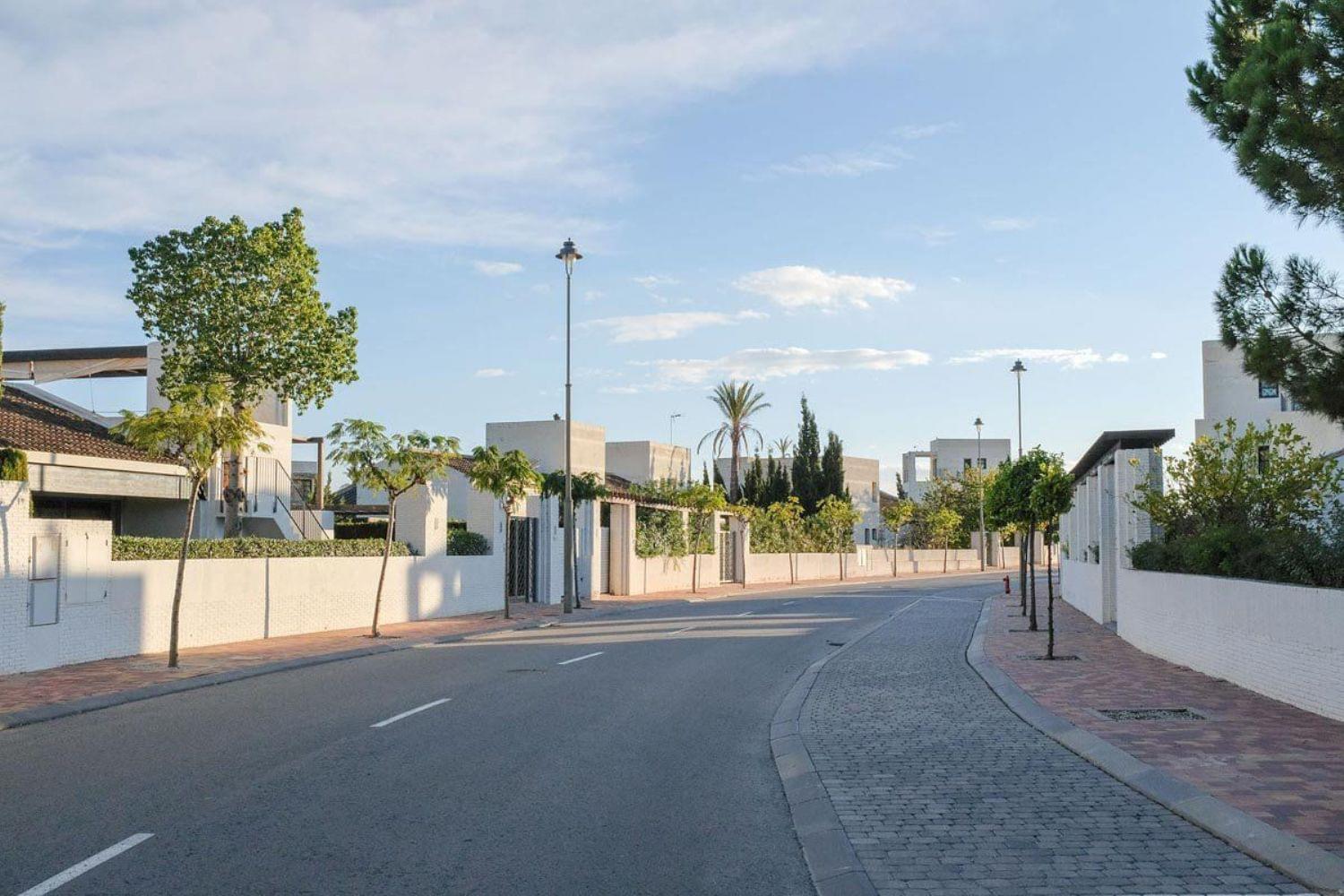 For sale - 4 Bedroom 2 Bathroom detached in Peraleja Golf - Peraleja Golf  - Murcia
