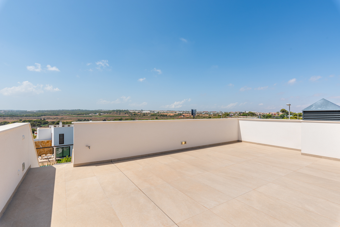For sale - 3 Bedroom 3 Bathroom villa in Dehesa de Campoamor - Dehesa de Campoamor  - Alicante