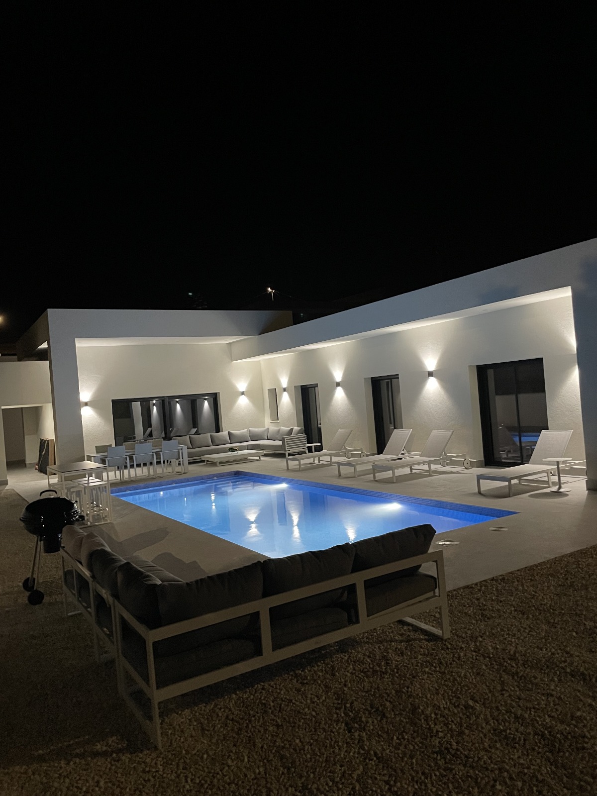For sale - 3 Bedroom 2 Bathroom detached in la Romana - la Romana  - Alicante