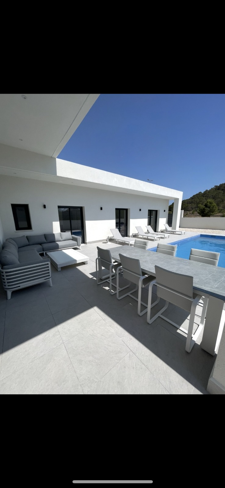 For sale - 3 Bedroom 2 Bathroom detached in la Romana - la Romana  - Alicante