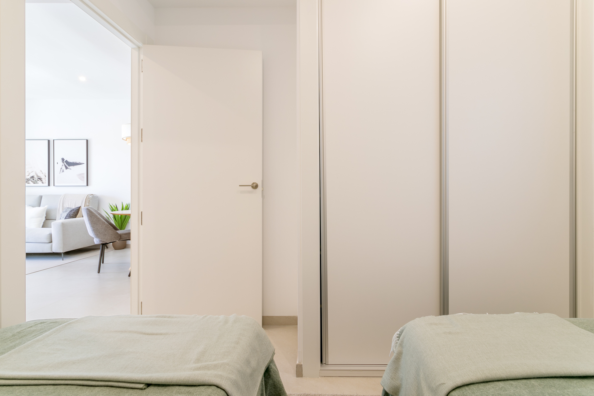 For sale - 3 Bedroom 2 Bathroom penthouse in Torrevieja - Torrevieja  - Alicante