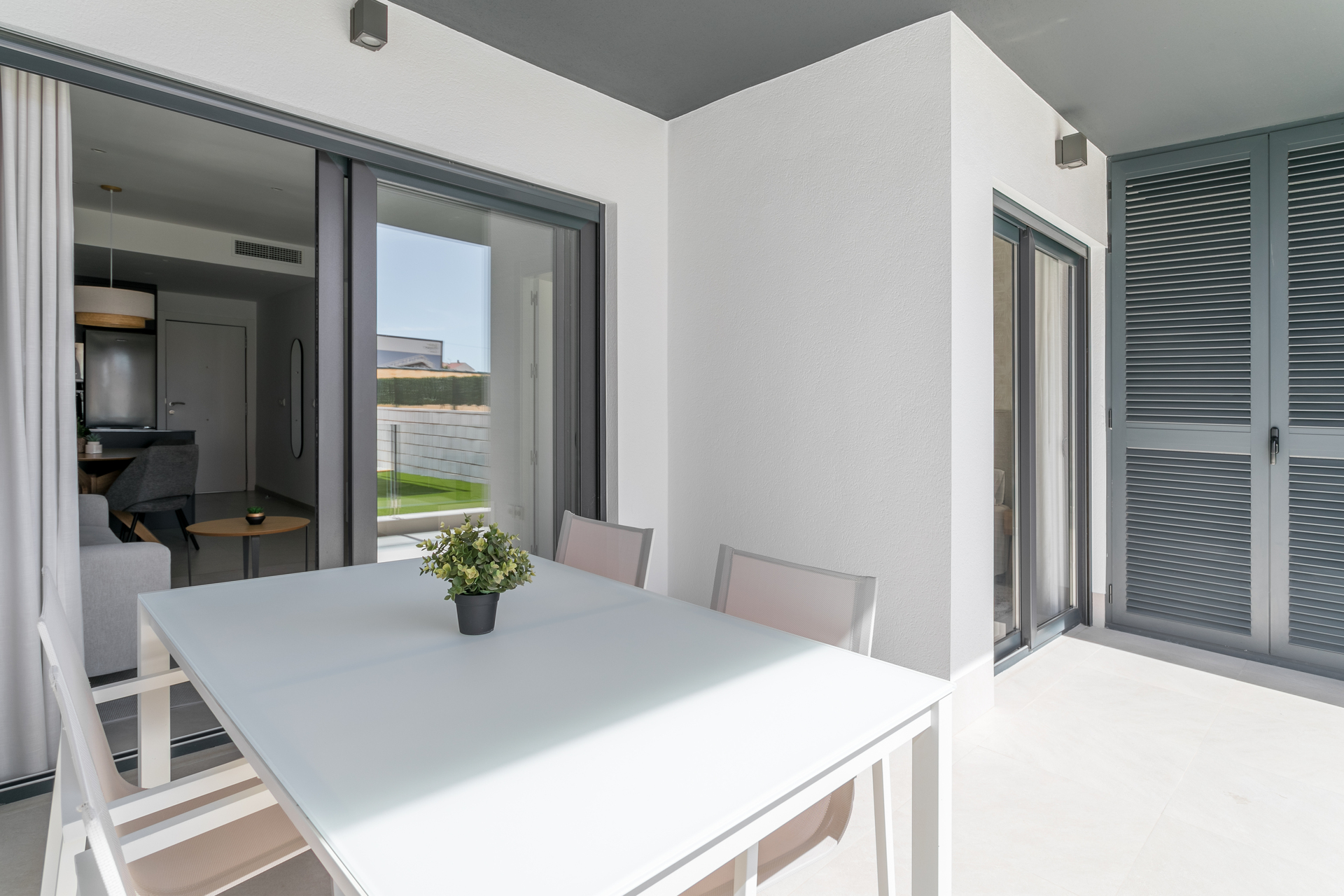 For sale - 3 Bedroom 2 Bathroom penthouse in Torrevieja - Torrevieja  - Alicante