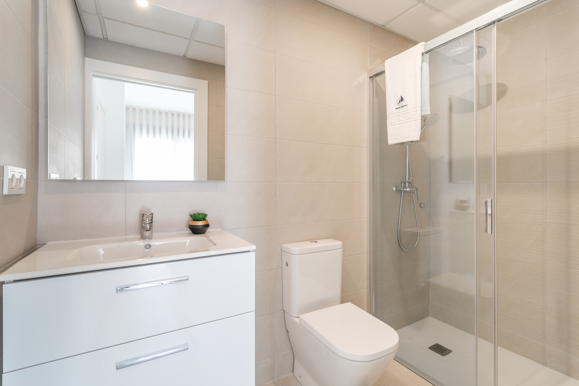 For sale - 3 Bedroom 2 Bathroom penthouse in Torrevieja - Torrevieja  - Alicante