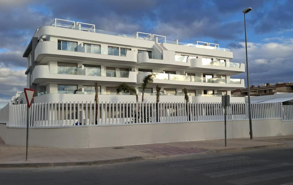 For sale - 2 Bedroom 2 Bathroom ground-floor in Cabo Roig - Cabo Roig  - Alicante