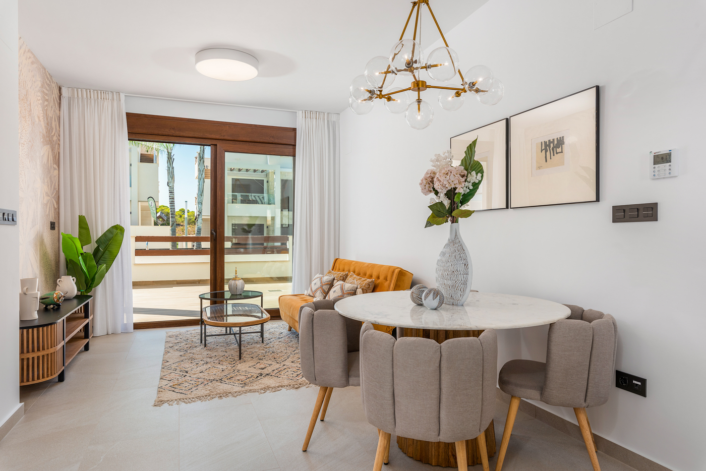 For sale - 2 Bedroom 2 Bathroom high-bungalow in Torrevieja - Torrevieja  - Alicante