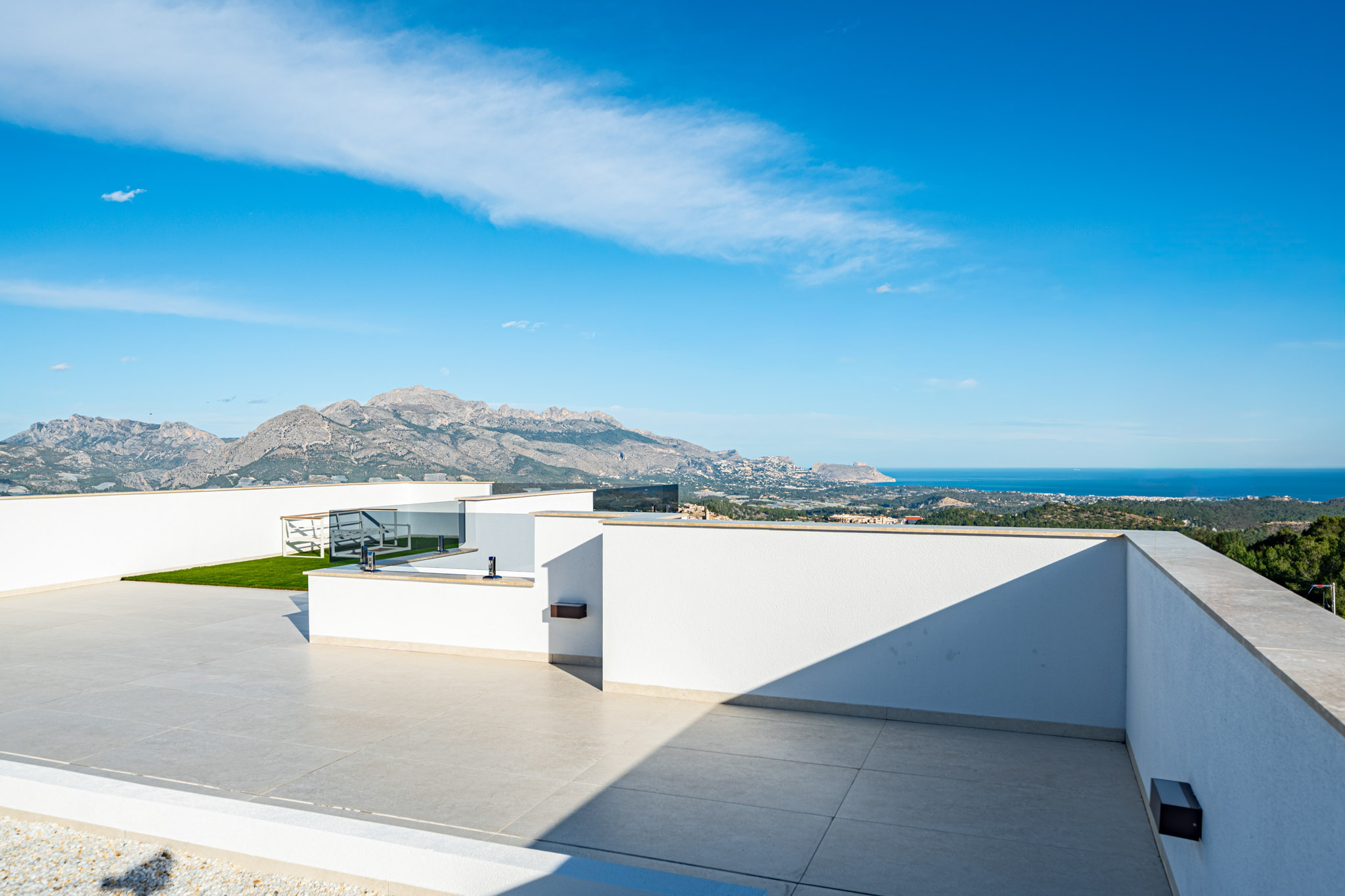 For sale - 3 Bedroom 3 Bathroom detached in Polop - Polop  - Alicante