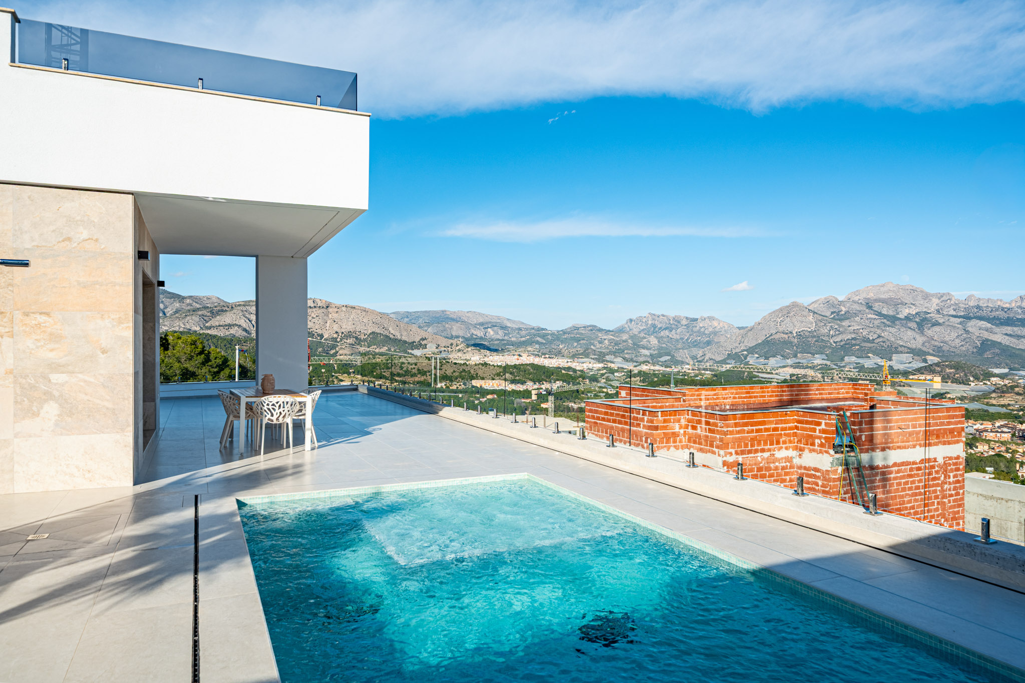 For sale - 3 Bedroom 3 Bathroom detached in Polop - Polop  - Alicante