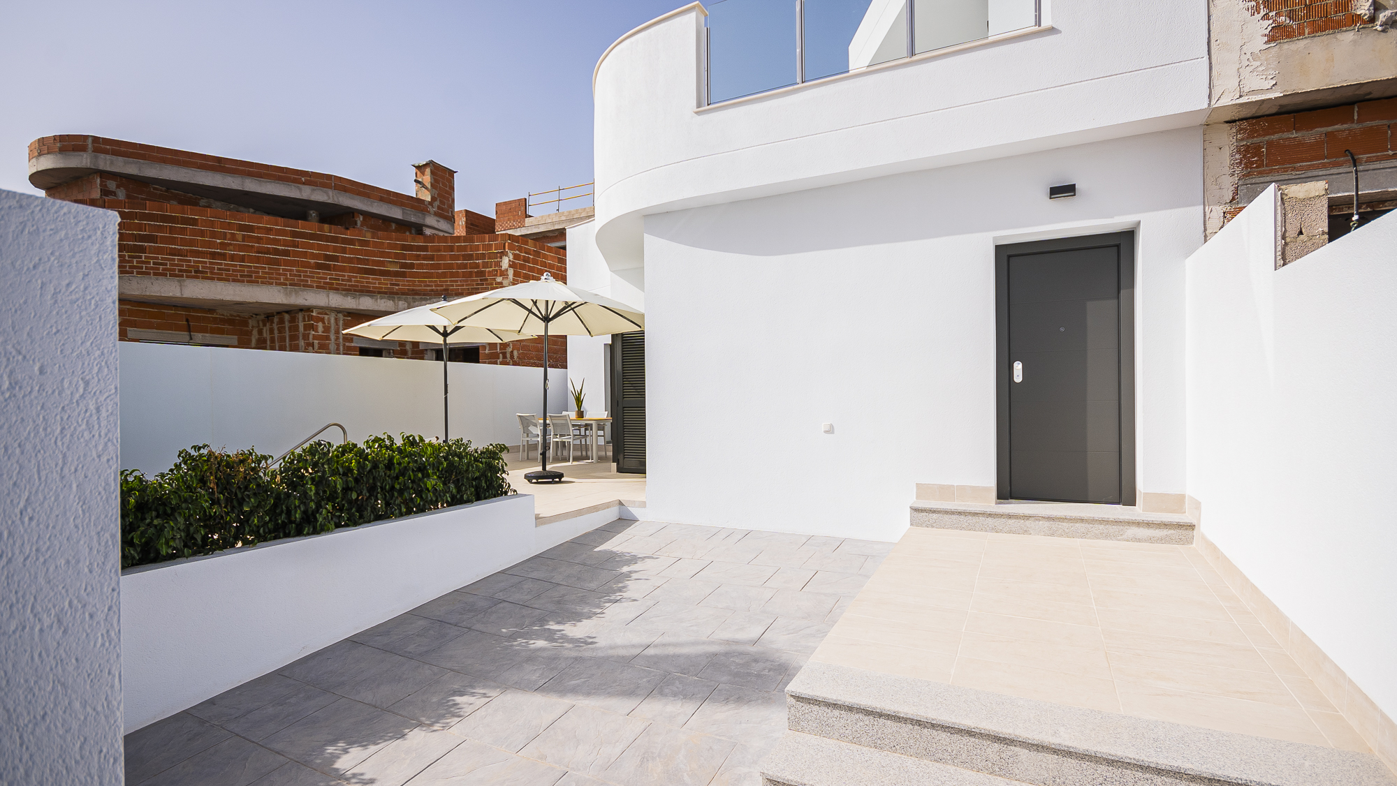 For sale - 3 Bedroom 3 Bathroom terraced in Torrevieja - Torrevieja  - Alicante