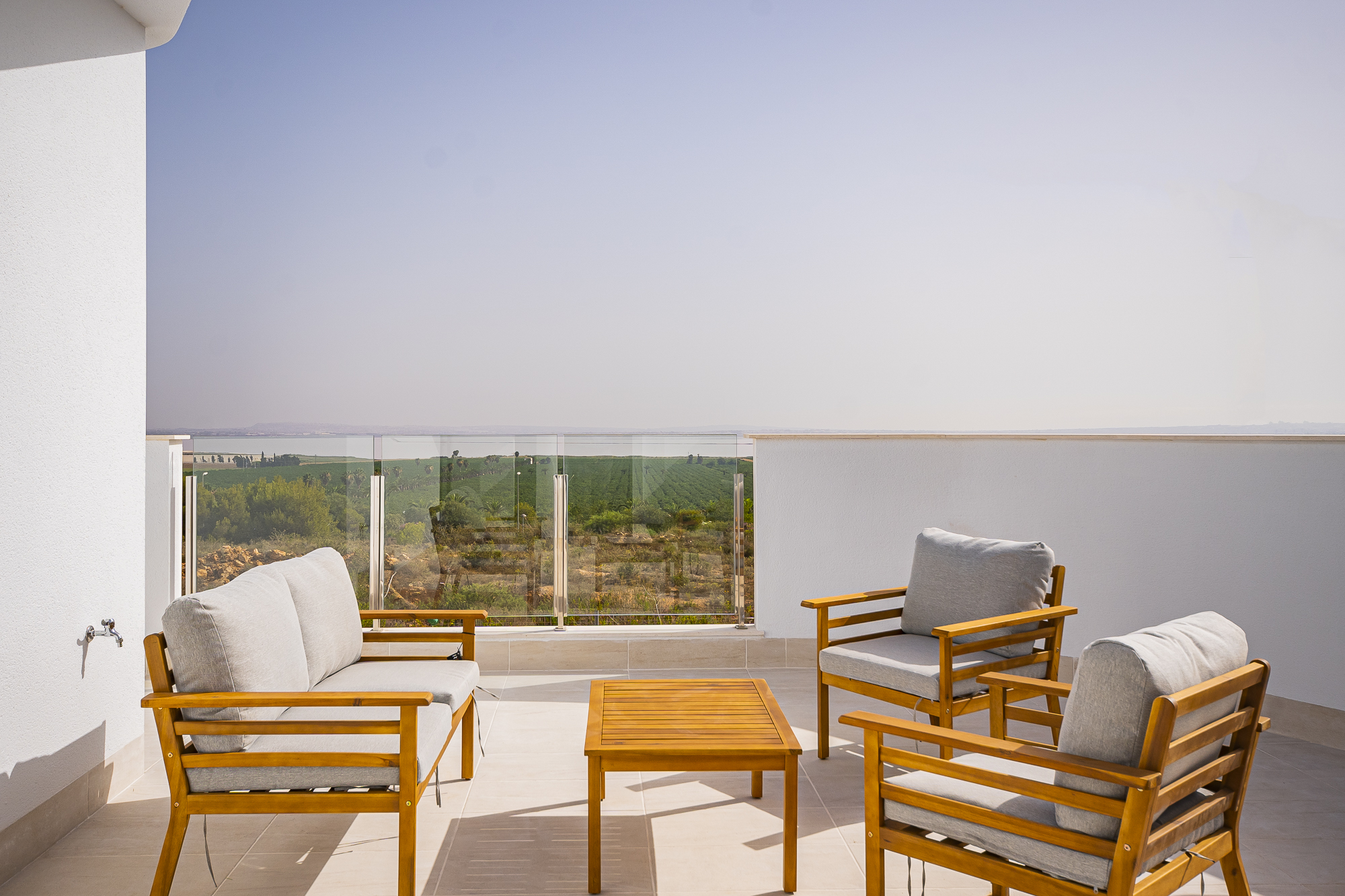 For sale - 3 Bedroom 3 Bathroom terraced in Torrevieja - Torrevieja  - Alicante