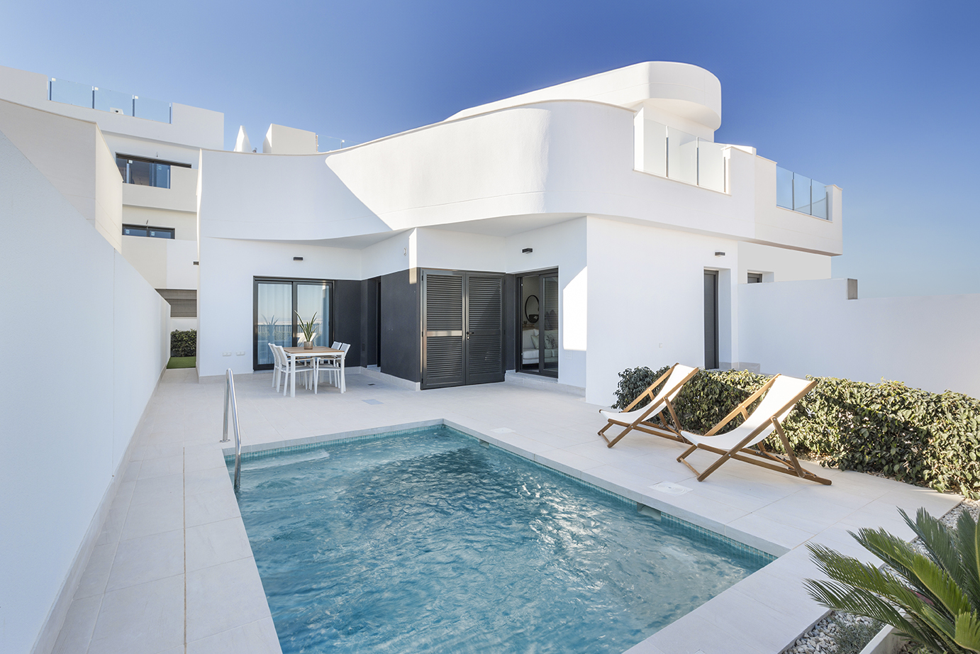 For sale - 3 Bedroom 3 Bathroom terraced in Torrevieja - Torrevieja  - Alicante