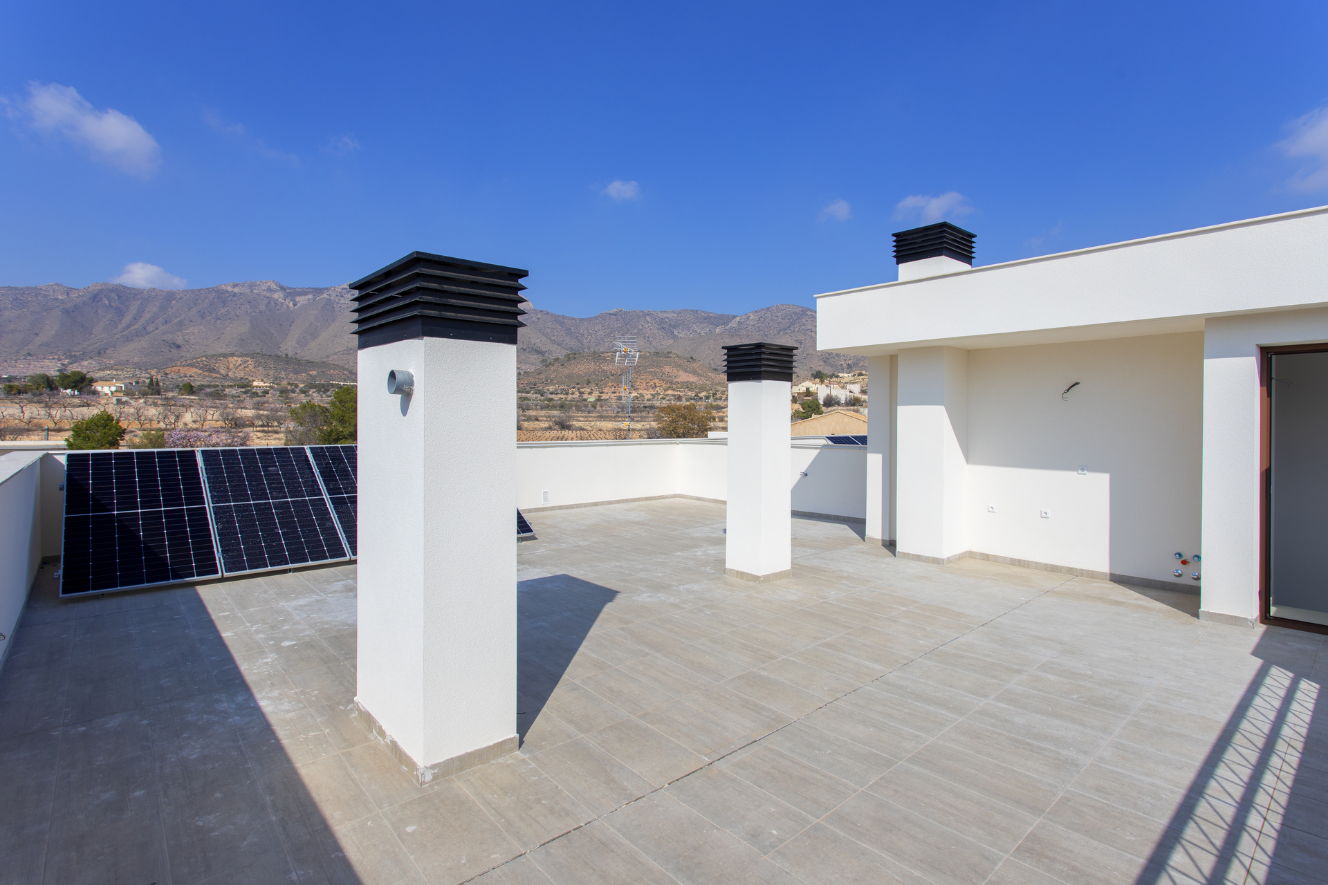 For sale - 3 Bedroom 2 Bathroom low-bungalow in La Canalosa - La Canalosa  - Alicante
