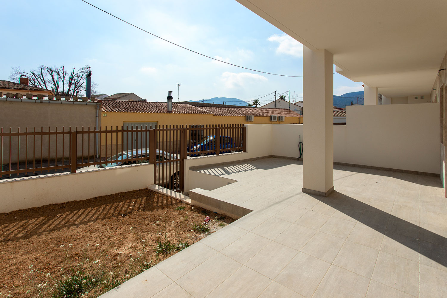 For sale - 3 Bedroom 2 Bathroom high-bungalow in La Canalosa - La Canalosa  - Alicante