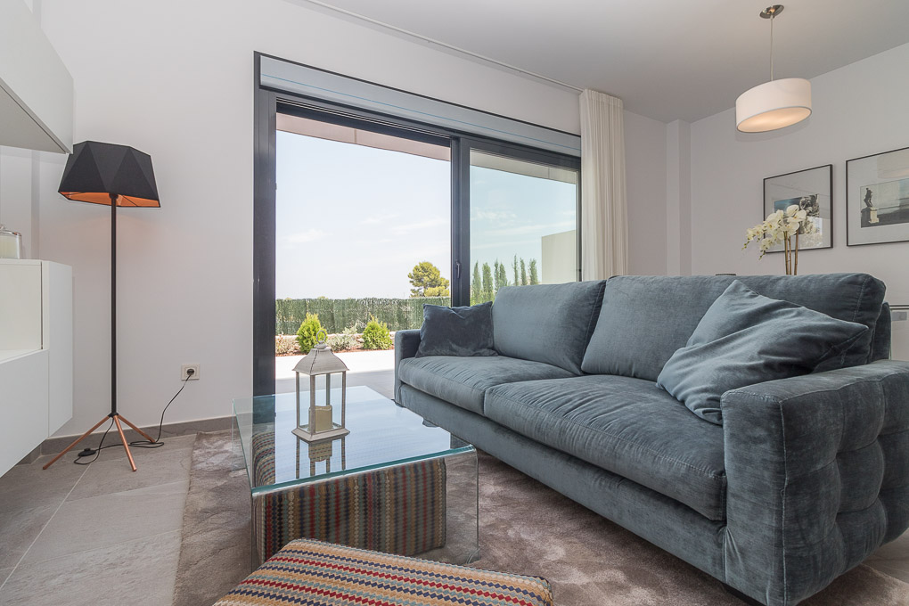 For sale - 3 Bedroom 2 Bathroom high-bungalow in Torrevieja - Torrevieja  - Alicante