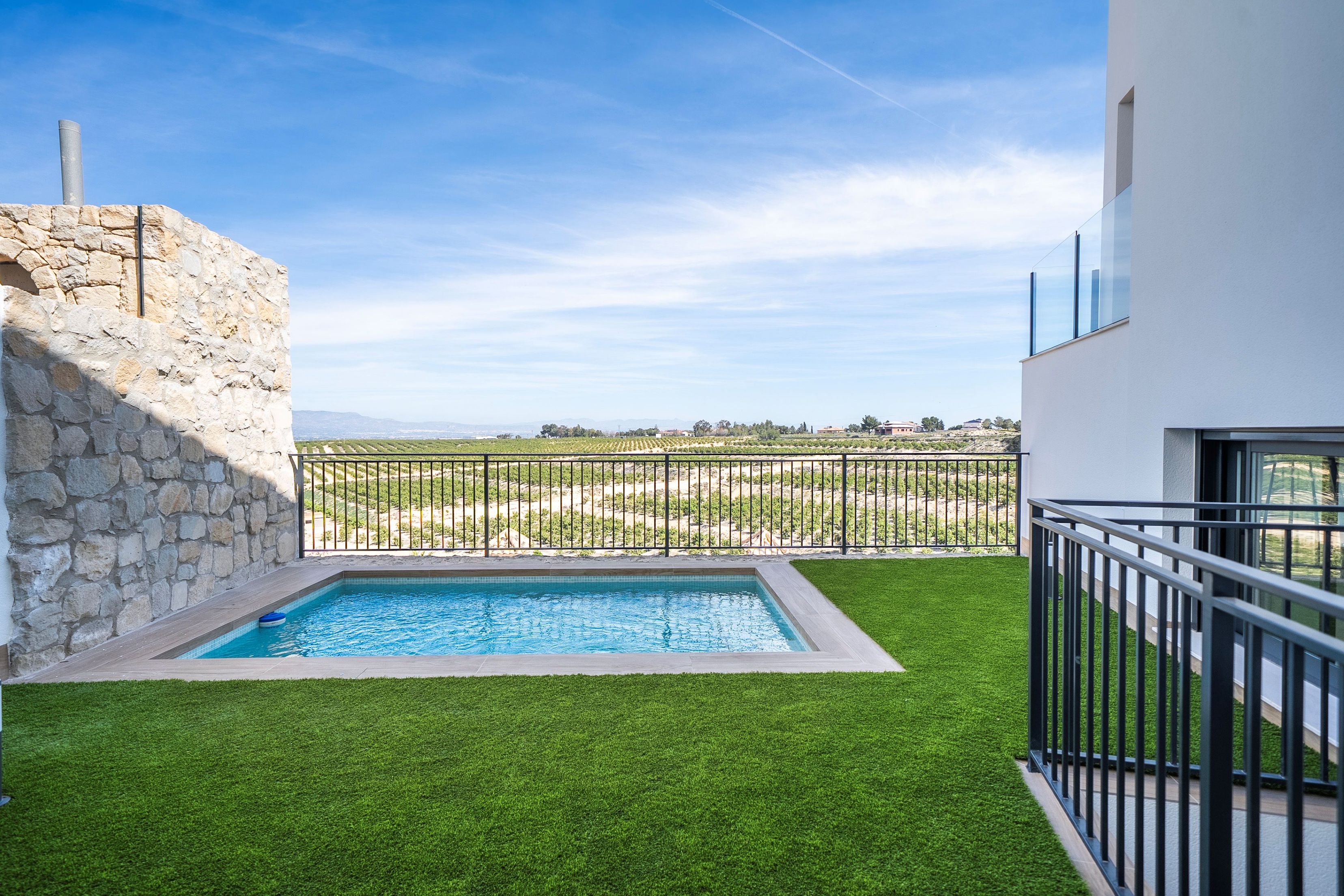 For sale - 3 Bedroom 2 Bathroom semi-detached in La Finca Golf - La Finca Golf  - Alicante