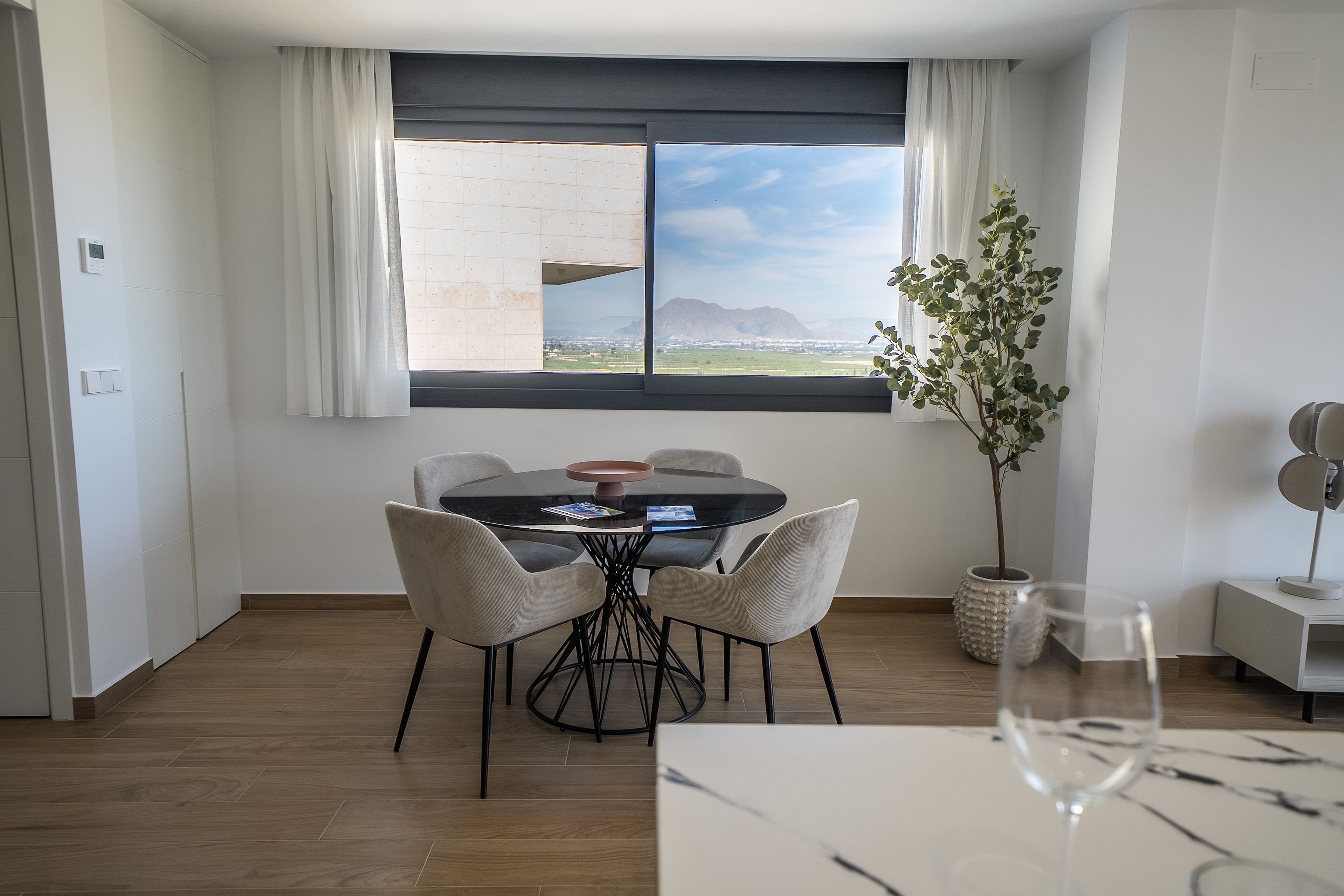 For sale - 3 Bedroom 2 Bathroom semi-detached in La Finca Golf - La Finca Golf  - Alicante