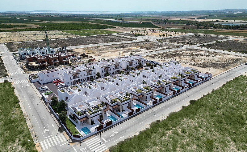 2 Bedroom 2 Bathroom terraced in Orihuela Costa