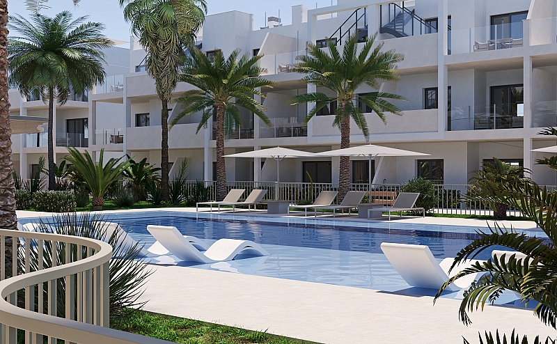 3 Bedroom 2 Bathroom penthouse in San Cayetano