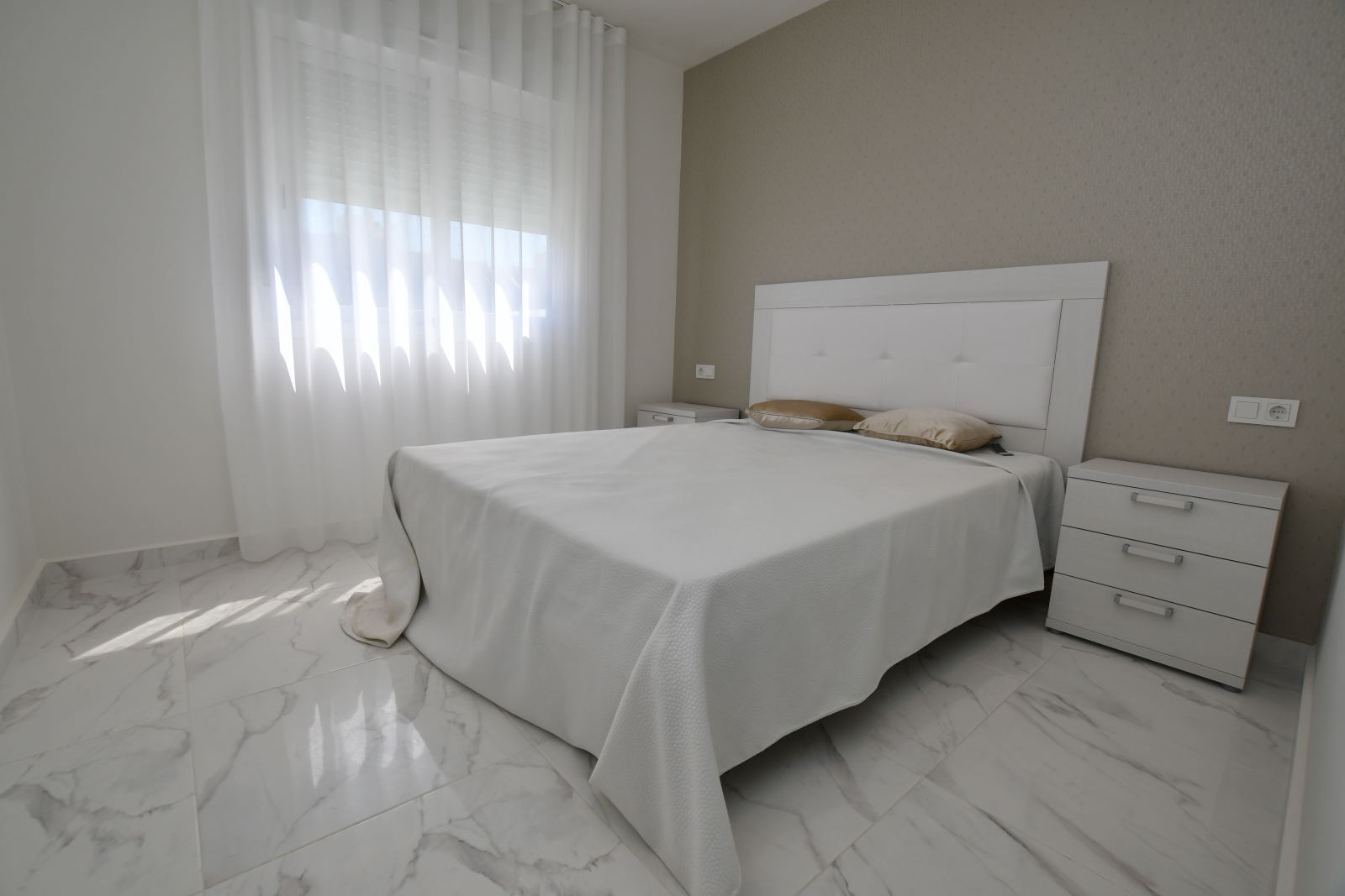 For sale - 2 Bedroom 2 Bathroom low-bungalow in San Miguel de Salinas - San Miguel de Salinas  - Alicante