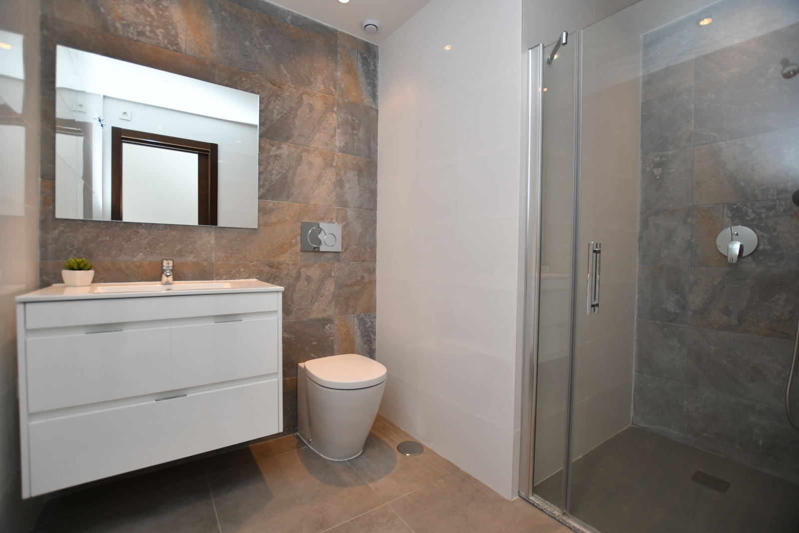 For sale - 2 Bedroom 2 Bathroom low-bungalow in San Miguel de Salinas - San Miguel de Salinas  - Alicante